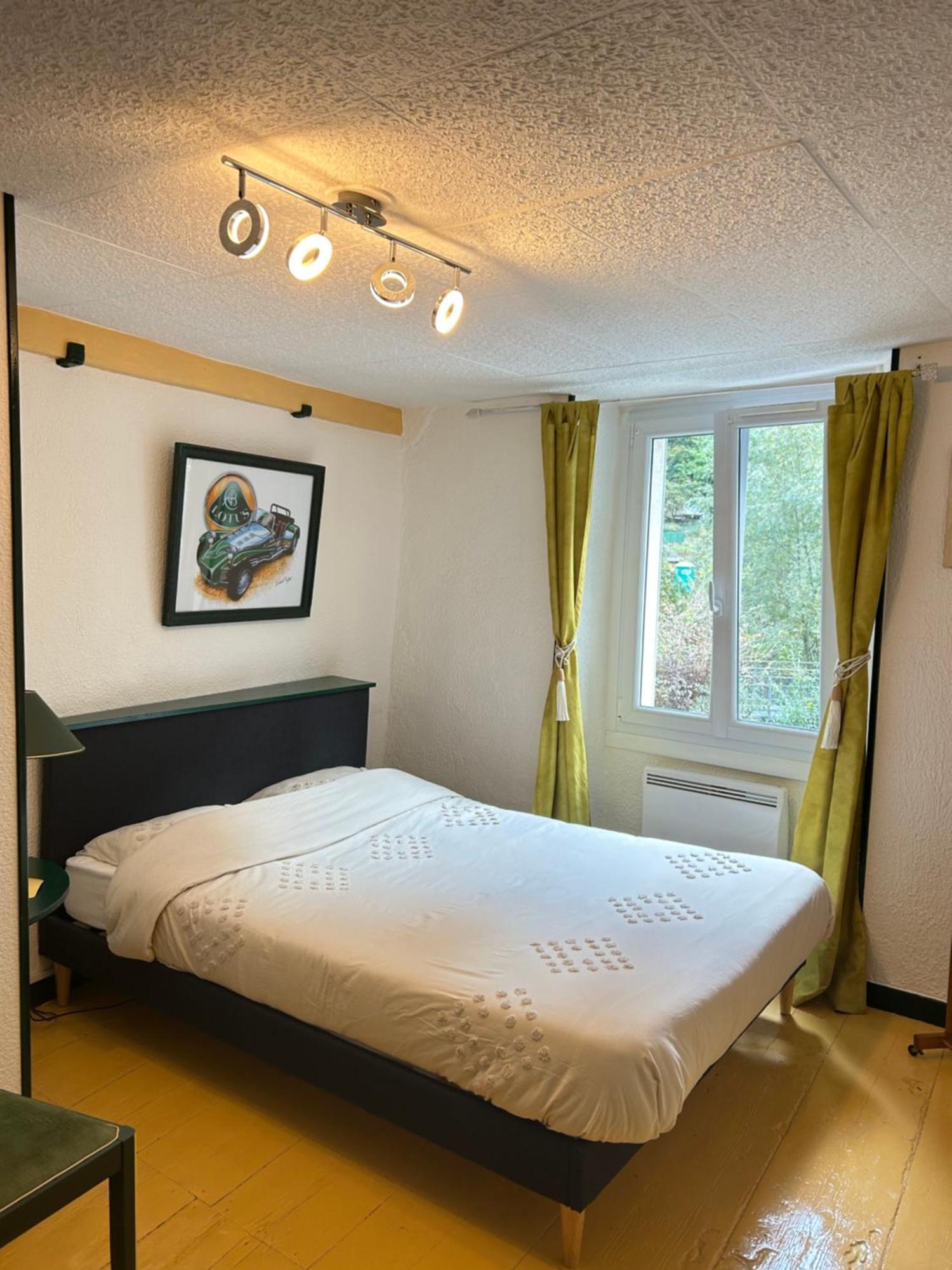 Charmante Maison De Montagne Pour 8 Personnes Livet-et-Gavet Extérieur photo